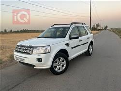 لاند روفر LR2